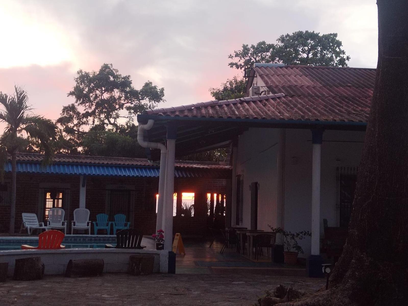 Chilamar Surf Lodge ラ・リベルタード エクステリア 写真